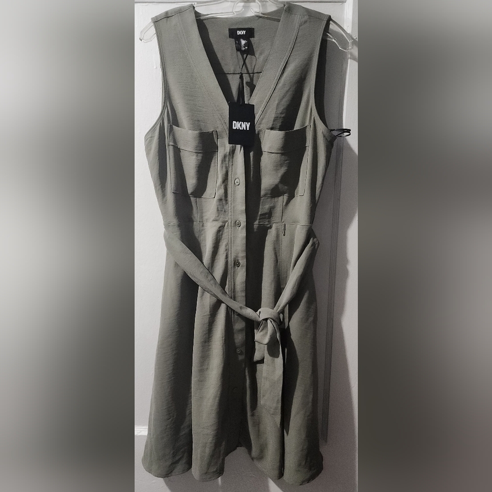 ✨ NEW DKNY Olive Green Sleeveless Belted Midi Dress - Size 10 ✨